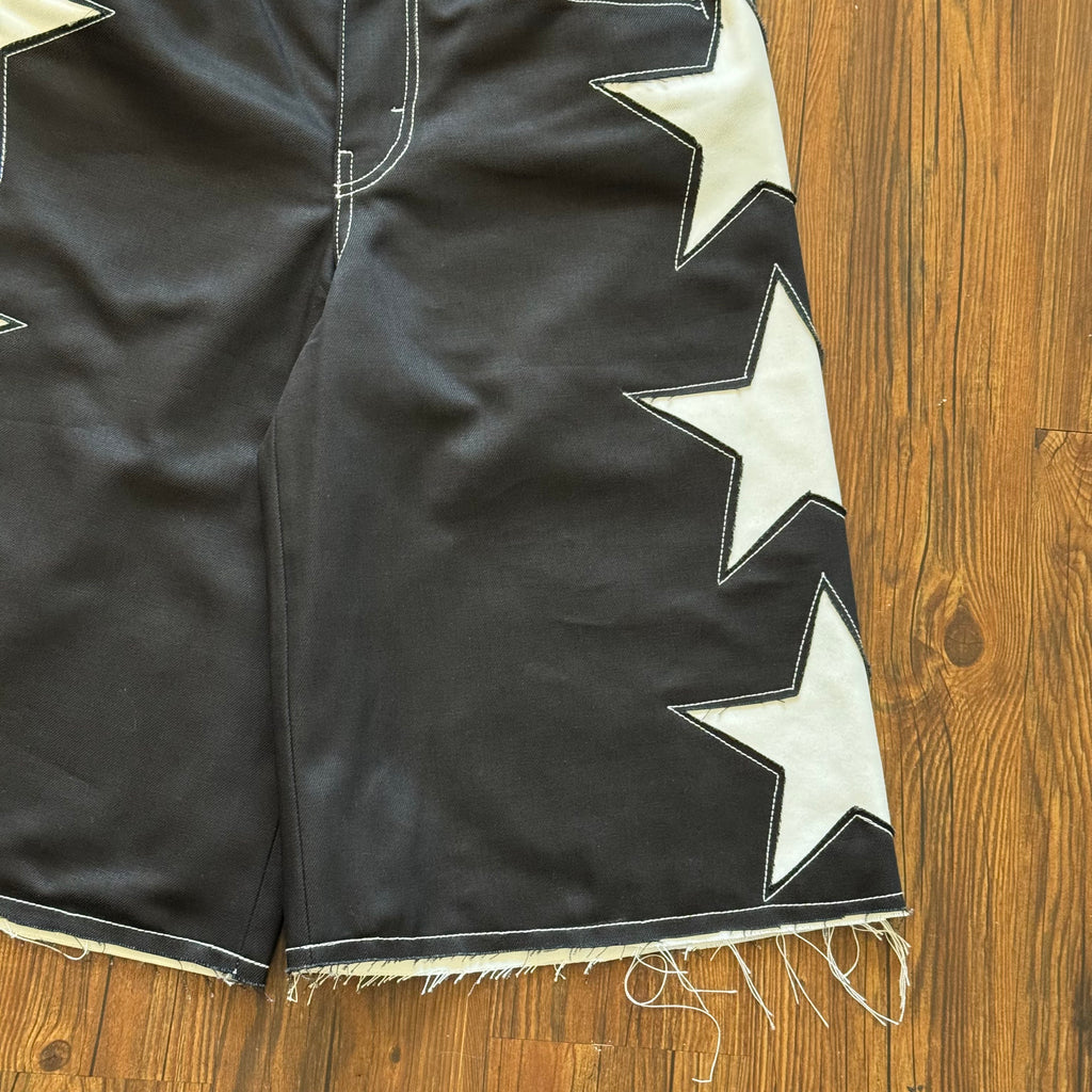 "Stars On This Side" Black Shorts (Size 32)