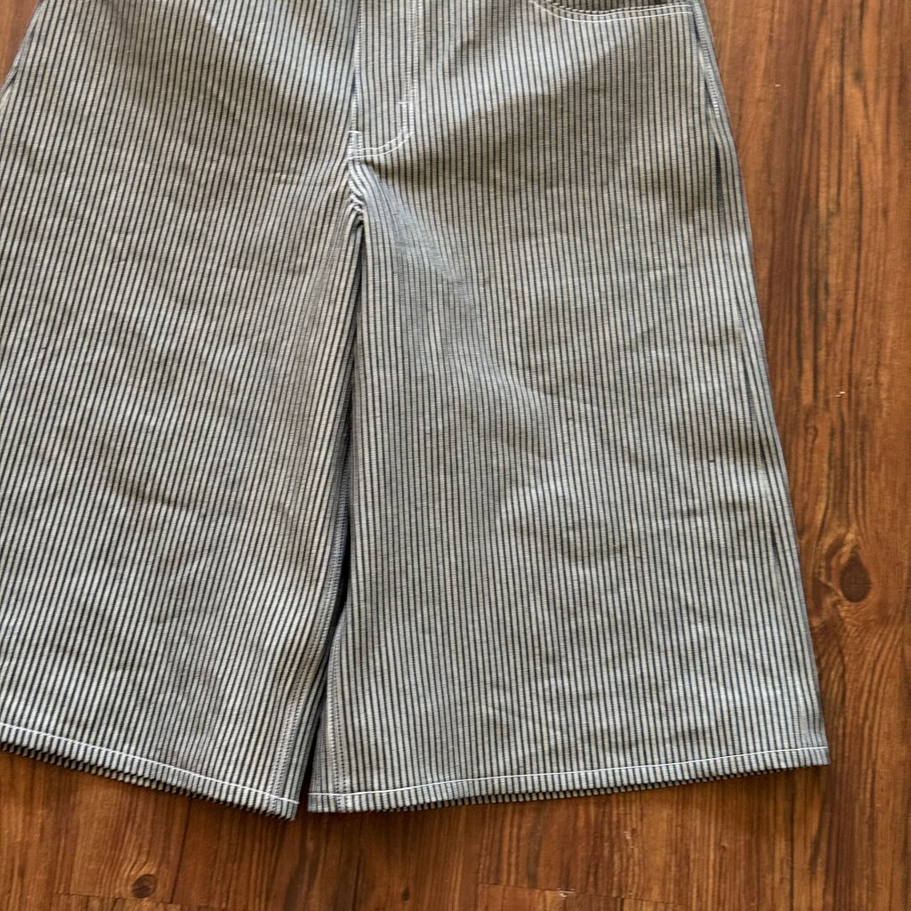 Oversized Hickory Striped Jorts (Size 36)